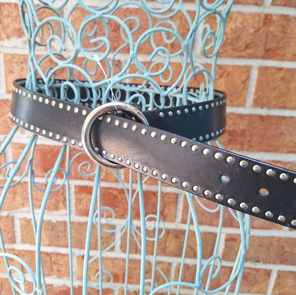 Genuine Italian Leather Studded Belt Womens - Picture 6 of 16
